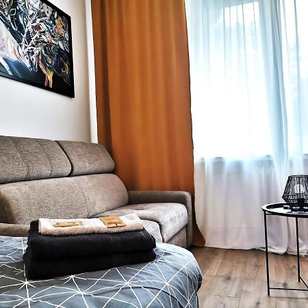 Podwale Apartment - Self Check-In 24H วรอตซวาฟ ภายนอก รูปภาพ